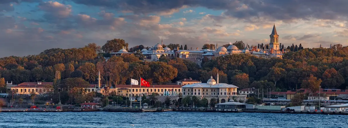 Групповая экскурсия на кораблике по Босфору с аудиогидом