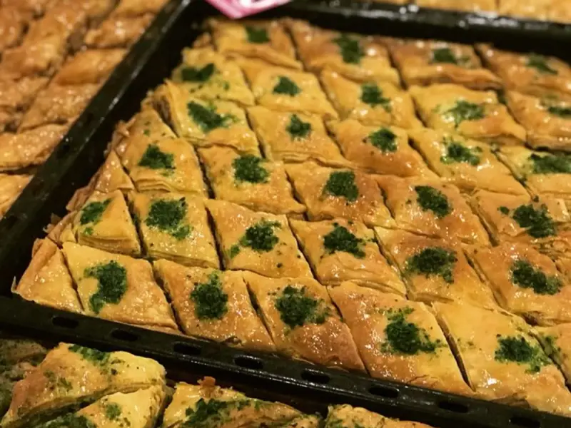 Мастер-класс по десертам армянской кухни — пахлава, гата и назуки своими руками