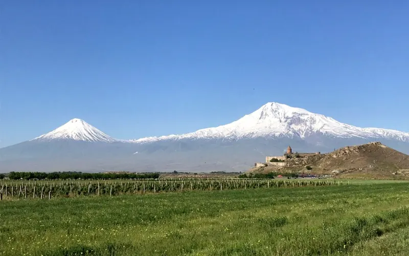 Хор Вирап — ущелье Ангелов — винодельня Vedi Alco