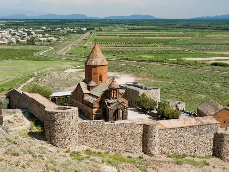 Хор Вирап — ущелье Ангелов — винодельня Vedi Alco