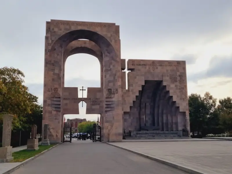 Эчмиадзин — храмы, музеи. Групповая экскурсия