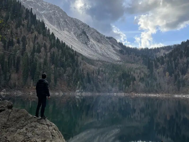 Абхазия с открытки — из Сочи и Адлера