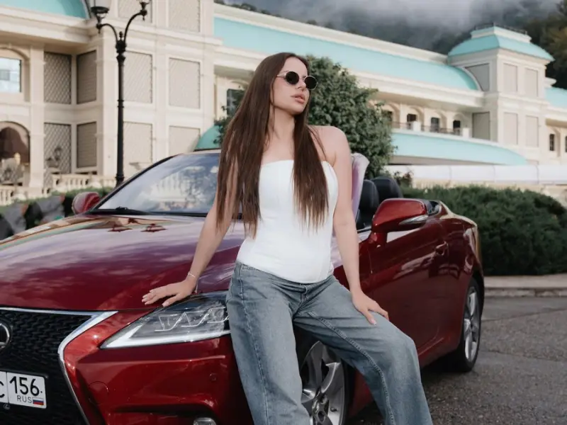 Фотопутешествие в Красную Поляну на кабриолете Lexus