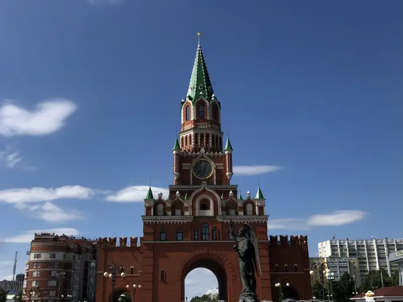 Архитектурный калейдоскоп: из Казани в Йошкар-Олу