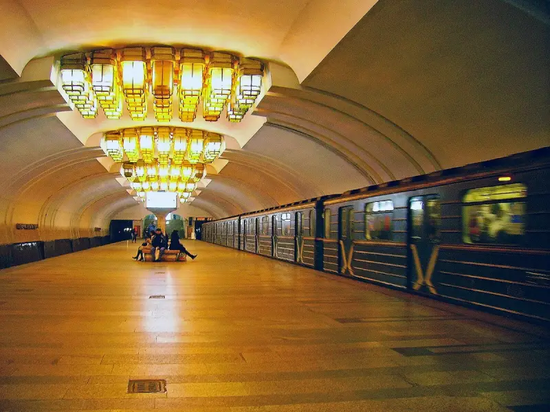 Ещё ниже. Нижегородский метрополитен