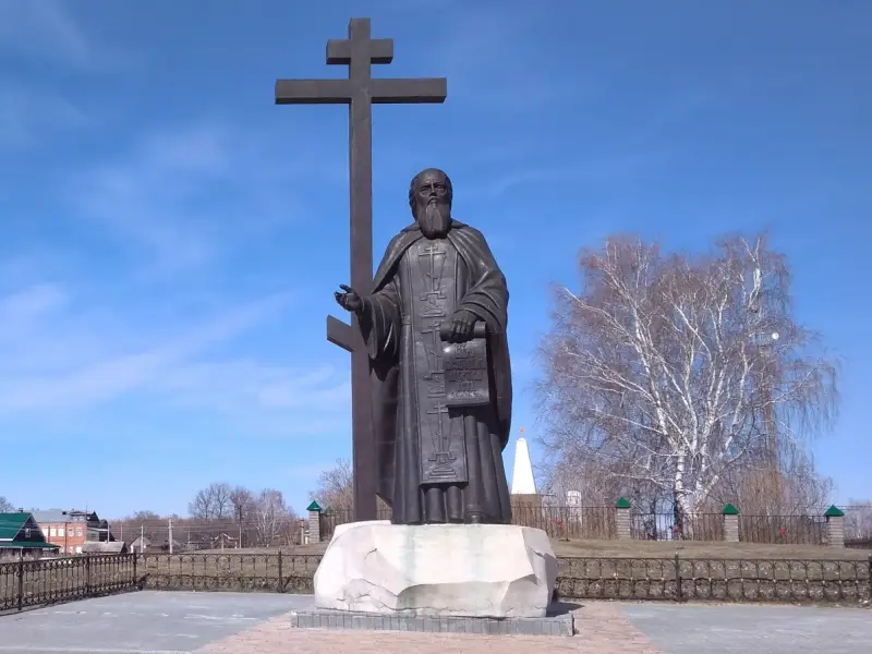 Из Нижнего Новгорода — в Макарьевский монастырь