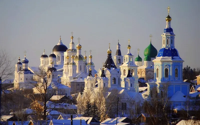 Из Нижнего Новгорода по святым местам: в Дивеево и Арзамас