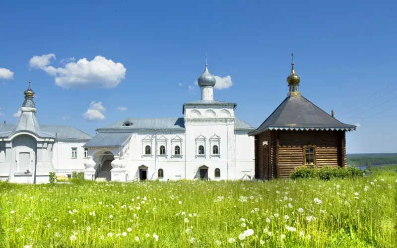 Древний Гороховец и Шуховская башня на Оке