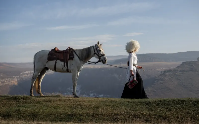 Фотопроект с лошадьми в стиле VOGUE — в Кисловодске