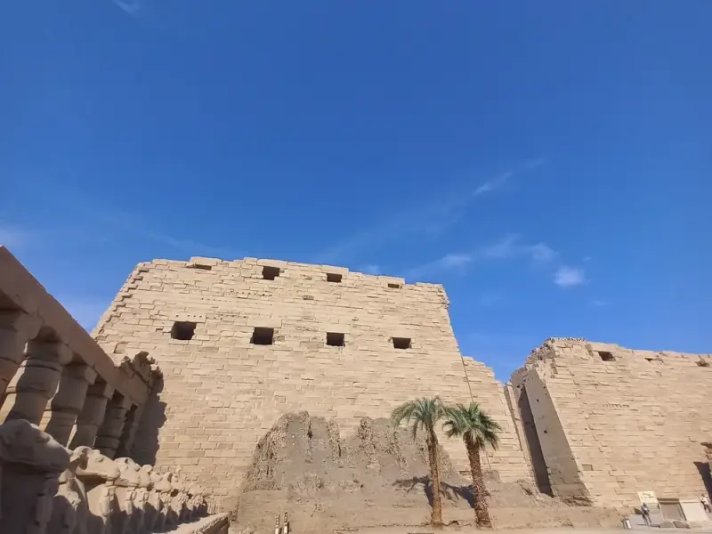 Экскурсия в Дендеру и Луксор